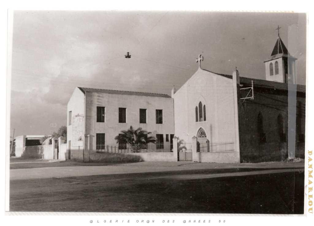ORAN EGLISE DE MARAVAL AVANT 1962 0.JPG